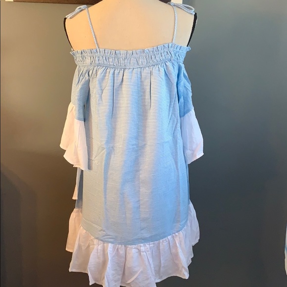 ❌DONATED❌Blue Stripe Off The Shoulders Oversized Flowy Ruffle Hem Dress - Picture 4 of 9